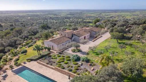 Beautiful finca in a spectacular location just outside Santanyi
