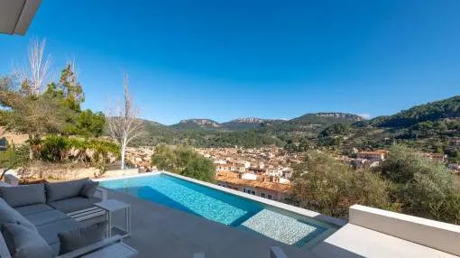 Luxurious new-build estate with infinity pool and spectacular views over Esporles