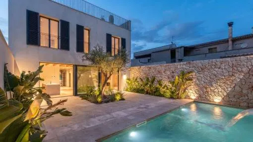 Elegant newly built townhouse with pool in Ses Salines