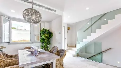 Wonderful town house with sea views Wonderful town house with sea views