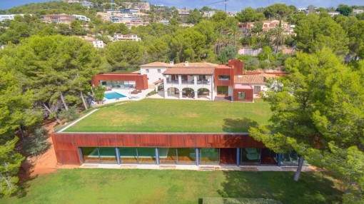 Modern dream-villa on a large plot with indoor pool in Son Vida Modern dream-villa on a large plot with indoor pool in Son Vida