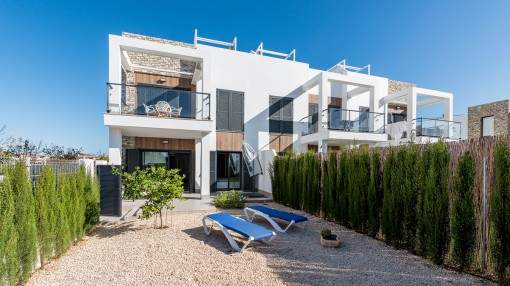 Modern ground floor apartment with private garden in Cala Murada Modern ground floor apartment with private garden in Cala Murada