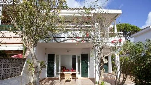 Beautiful, 2-storey house in perfect condition only 5 minutes from the beach in Costa de los Pinos