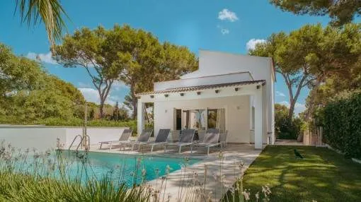 Enchanting villa in a modern design in El Toro with holiday rental license