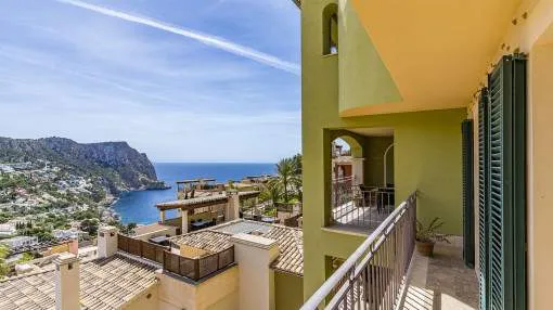 Luxury apartment with sea and mountain views in a high-quality residential complex with Spa in Port d'Andratx