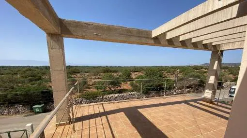 Charming chalet with wonderful sweeping views quietly-located in Porto Colom Charming chalet with wonderful sweeping views quietly-located in Porto Colom