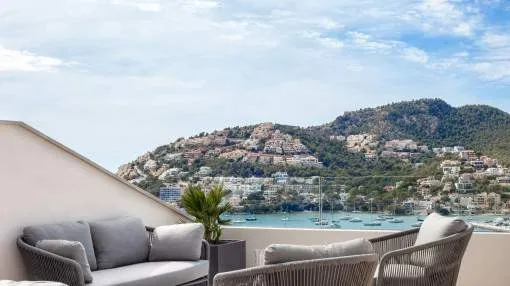 Luxurious, completely-renovated town-house with breathtaking views over the harbour of Port Andratx Luxurious, completely-renovated town-house with breathtaking views over the harbour of Port Andratx