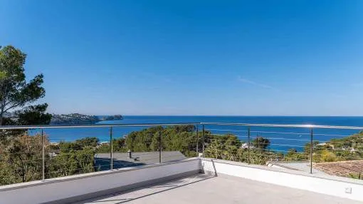 Beautiful sea-view villa in the desirable residential area of Costa de la Calma Beautiful sea-view villa in the desirable residential area of Costa de la Calma