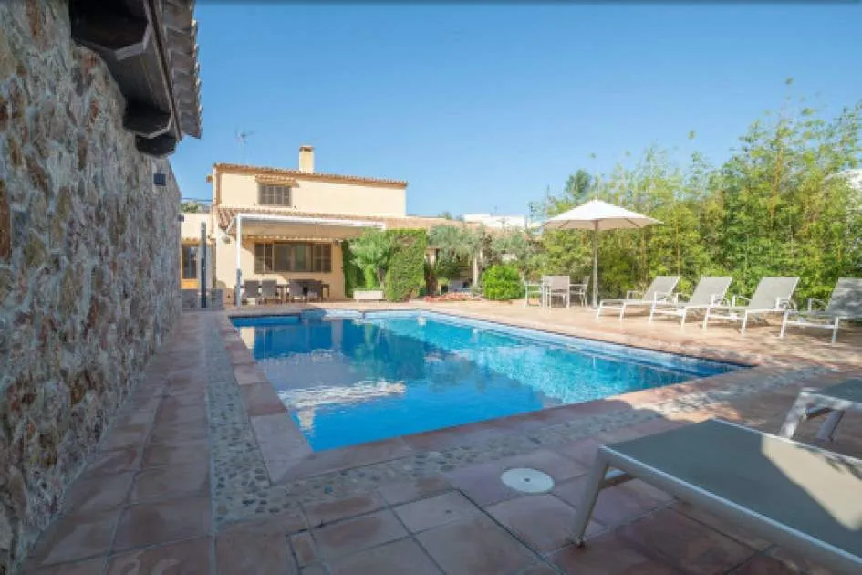 Magnificent villa with private pool in Puerto Pollensa, Mallorca