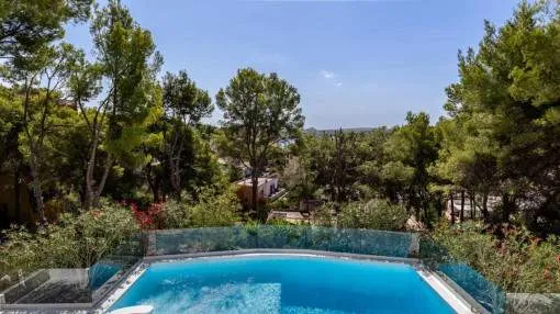 Modern family-villa with sea views in the picturesque hills of Paguera-