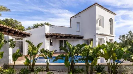 Exquisite Otzoup-style villa, only a few minutes from the sea in Santa Ponsa
