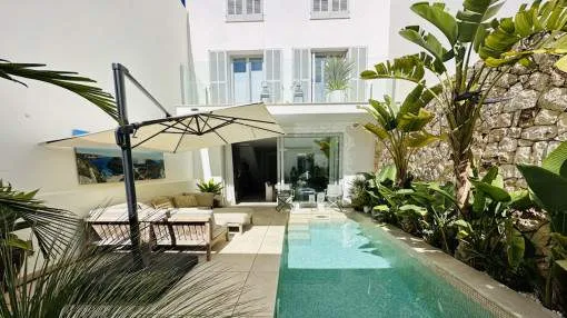 Elegant townhouse with pool, large roof terrace and far-reaching views to the sea in Portcolom Elegant townhouse with pool, large roof terrace and far-reaching views to the sea in Portcolom