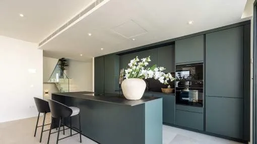 Newly Built  design townhouse in Portixol with private rooftop terrace pool and sea view