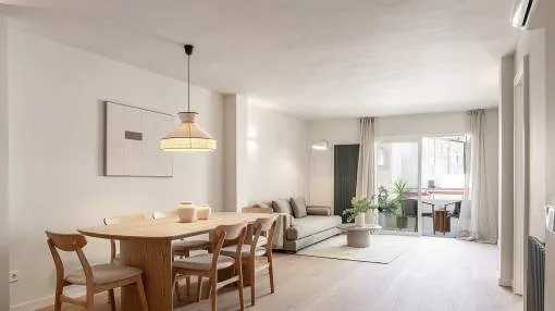 Spacious apartment with 3 bedrooms and 2 sunny terraces in Santa Catalina