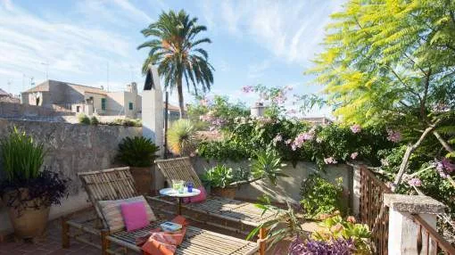 Authentic Art Nouveau house with vacation rental license in Campos