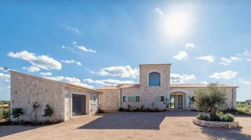 Exclusive luxury new finca development between Campos and Es Trenc