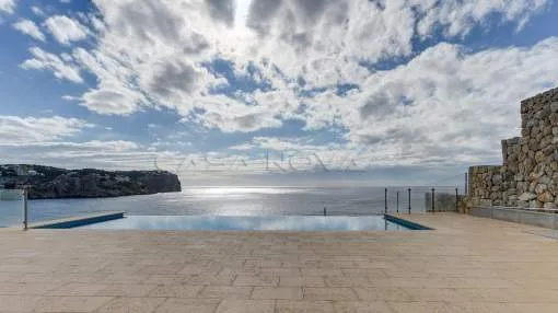 Puerto Andratx - Real estate Mallorca Cala Moragues - villa in first line