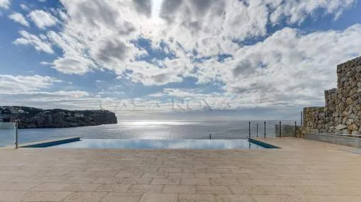 Puerto Andratx - Real estate Mallorca Cala Moragues - villa in first line Puerto Andratx - Real estate Mallorca Cala Moragues - villa in first line