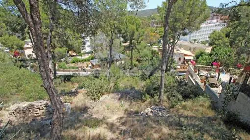 Paguera - Building plot with partial sea view near to the beach