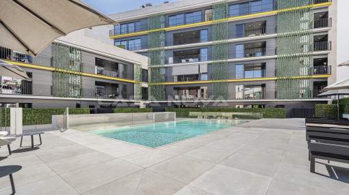 Palma de Mallorca - New penthouse with private roof terrace and Jacuzzi Palma de Mallorca - New penthouse with private roof terrace and Jacuzzi