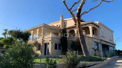 El Toro - Renovation project of a villa with double plot and sea view