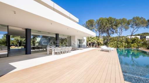 Santa Ponsa - Imposing new villa near golf by the course and the harbour Santa Ponsa - Imposing new villa near golf by the course and the harbour