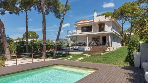 Santa Ponsa - Spacious and modernized villa with license for vacation rental