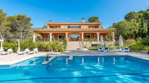 Elegant Son Vida villa in prime location with large garden Elegant Son Vida villa in prime location with large garden