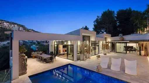 New designer villa in Costa d'en Blanes with extraordinary quality and architecture