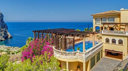 Fantastic villa in an exclusive location on La Mola in Puerto de Andratx Fantastic villa in an exclusive location on La Mola in Puerto de Andratx