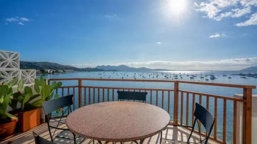 Duplex penthouse in a frontline location in Puerto de Pollensa Duplex penthouse in a frontline location in Puerto de Pollensa