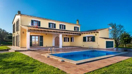 Rustic finca in Santanyí with superb panoramic views over the landscape Rustic finca in Santanyí with superb panoramic views over the landscape