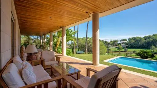 Delightful villa with privacy, frontline to the Son Vida golf course Delightful villa with privacy, frontline to the Son Vida golf course