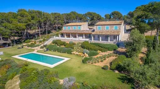 Unique villa in Sol de Mallorca within walking distance to Cala Falcó