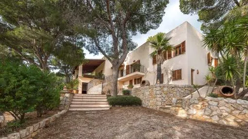 Villa with lovely gardens, walking distance to Puerto de Andratx harbour Villa with lovely gardens, walking distance to Puerto de Andratx harbour