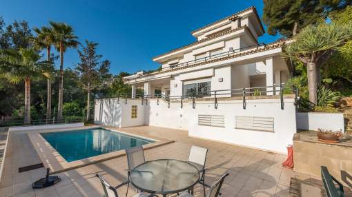 Attractive sea view villa in desirable area of Cas Català with project Attractive sea view villa in desirable area of Cas Català with project
