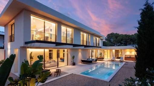 New outstanding villa in Santa Ponsa enjoying a bright open-plan living New outstanding villa in Santa Ponsa enjoying a bright open-plan living