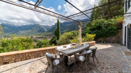 Wonderful finca with pool and views to mountains and the valley of Sóller Wonderful finca with pool and views to mountains and the valley of Sóller