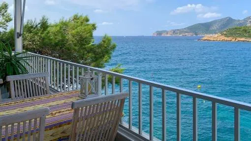 Frontline apartment in the quaint fishing village of Sant Elm Frontline apartment in the quaint fishing village of Sant Elm