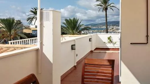 Pretty townhouse with stunning views of the harbor in Portixol - Palma