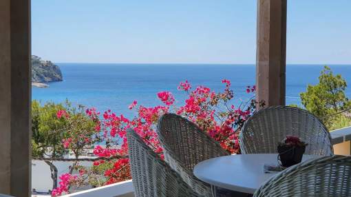 Magnificent villa with breathtaking sea views and guest apartment Magnificent villa with breathtaking sea views and guest apartment