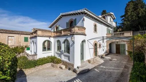 Authentic vintage Mallorcan style House in the center of the Island of Mallorca. Authentic vintage Mallorcan style House in the center of the Island of Mallorca.