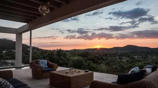 Unique finca property with panoramic views in Son Servera