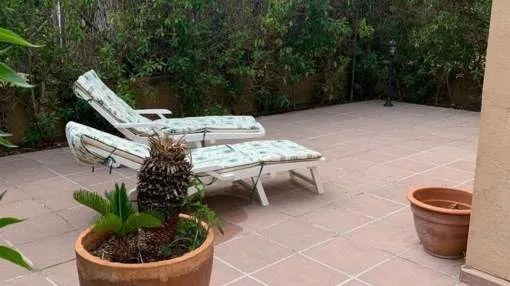 Villa very well located and communicated in Playas de Mallorca, Muro, close to restaurants, beach, shops and health center. Villa very well located and communicated in Playas de Mallorca, Muro, close to restaurants, beach, shops and health center.