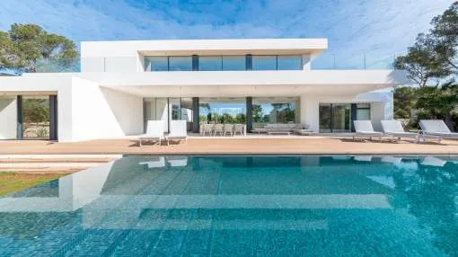 New exclusive & bright villa in exclusive Residental area of Nova Santa Ponsa New exclusive & bright villa in exclusive Residental area of Nova Santa Ponsa