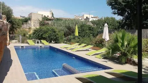 Townhouse with separate apartment in Santanyi Townhouse with separate apartment in Santanyi