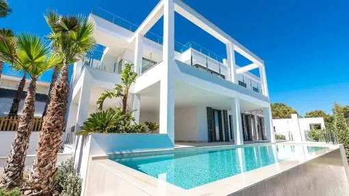 Modern newly built luxury villa with sea views