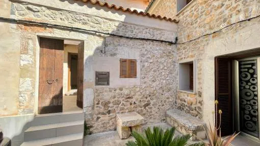 Newly built house in the tranquility of Lloseta