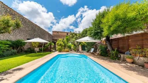 An Oasis of Peace & Tranquility. Magical Garden with Pool.