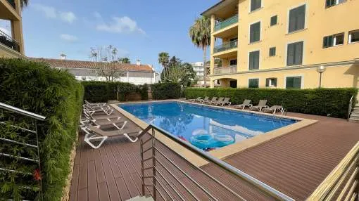 Walking distance to Paguera Beach! Spacious groundfloor apartment with spectacular terrace in Paguera